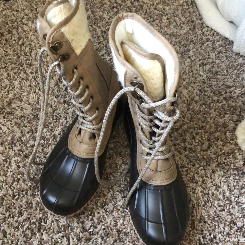 Winter boots